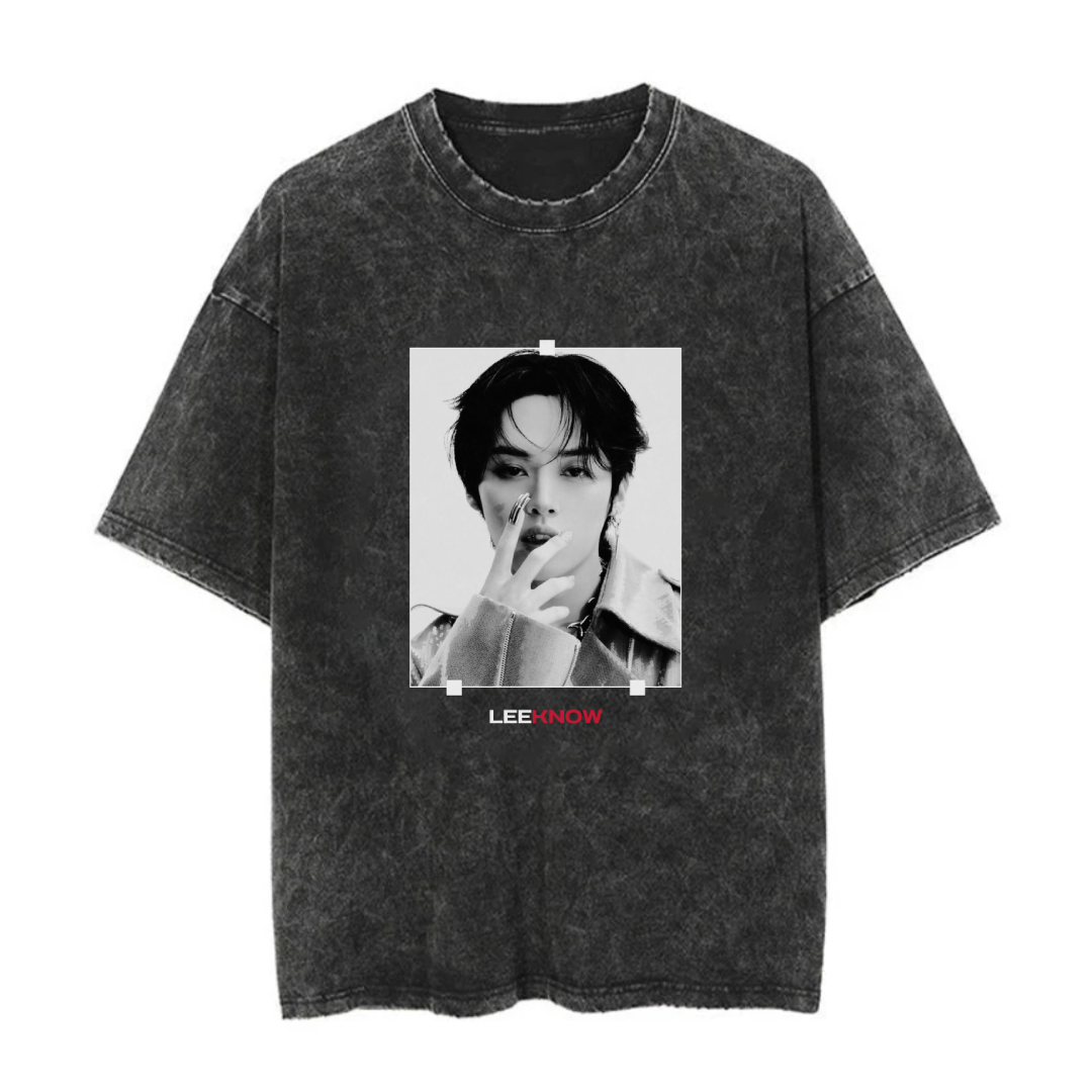 Leeknow T-Shirt